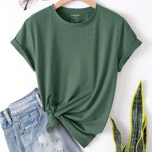 Comfy green t-shirt